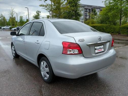 2012 Toyota Yaris SE
