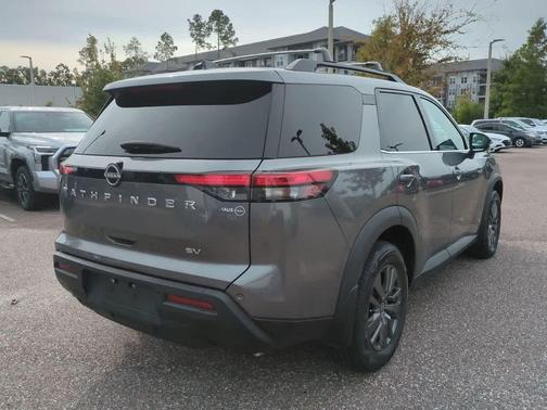 2022 Nissan Pathfinder SV 2WD