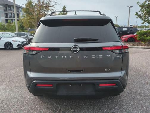 2022 Nissan Pathfinder SV 2WD