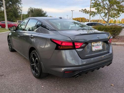 2025 Nissan Altima SR AWD