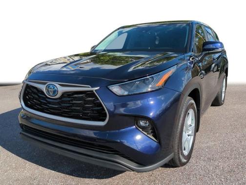 2023 Toyota Highlander Hybrid LE