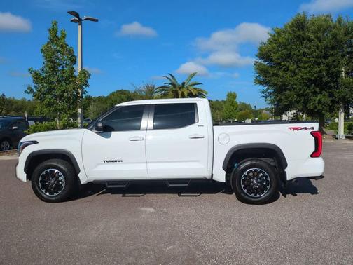 2025 Toyota Tundra SR5