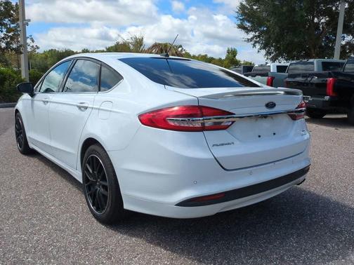 2018 Ford Fusion SE