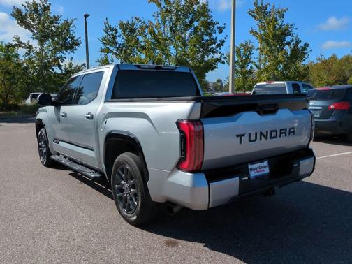 2022 Toyota Tundra Platinum