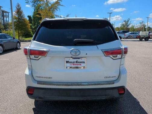2016 Toyota Highlander XLE