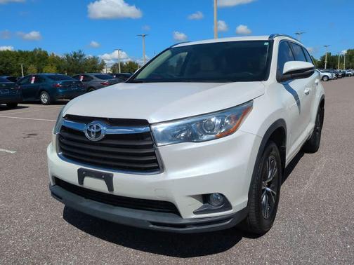 2016 Toyota Highlander XLE