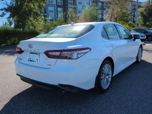 2019 Toyota Camry XLE