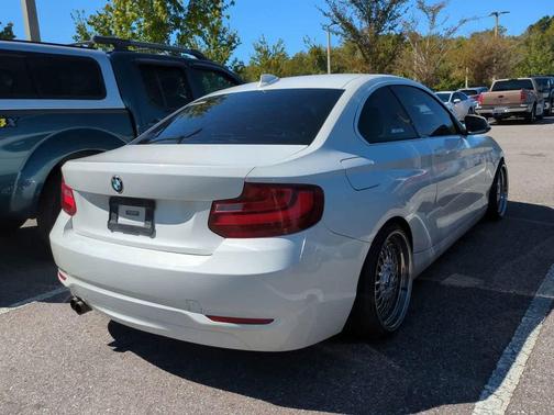 2015 BMW 228 228i