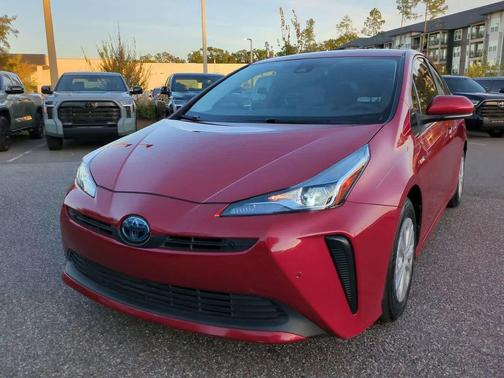 2021 Toyota Prius LE