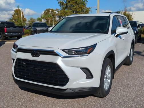 2026 Toyota Grand Highlander Hybrid XLE