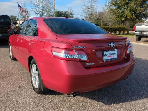 2011 Toyota Camry LE