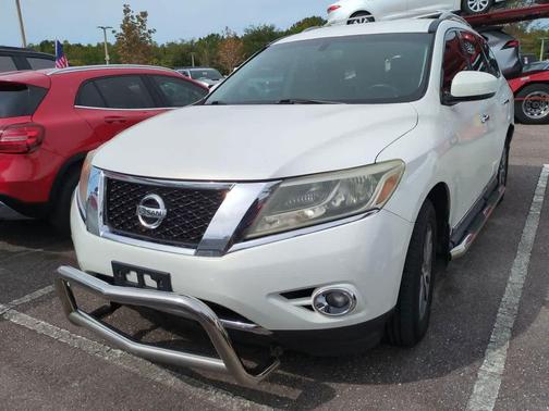 2014 Nissan Pathfinder SL