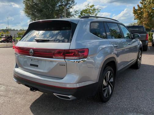 2024 Volkswagen Atlas 2.0T SE w/Technology 4MOTION
