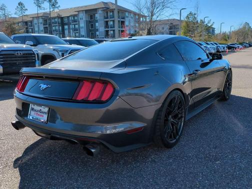 2016 Ford Mustang EcoBoost Premium