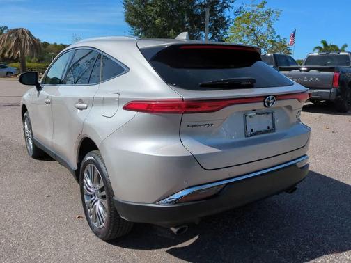 2021 Toyota Venza XLE