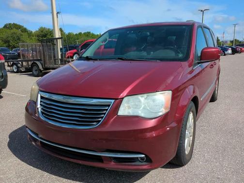 2013 Chrysler Town & Country Touring