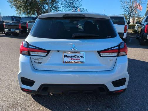 2024 Mitsubishi Outlander Sport SE