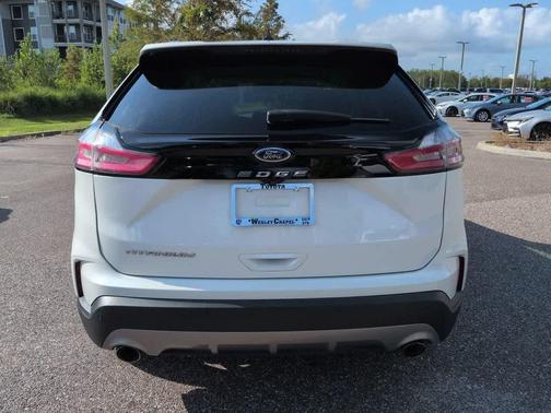 Star White Metallic Tri-Coat 2021 Ford Edge Titanium