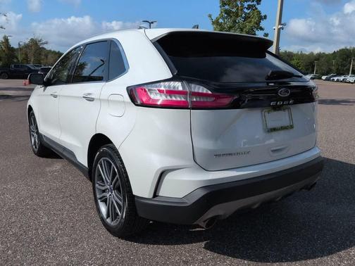 Star White Metallic Tri-Coat 2021 Ford Edge Titanium