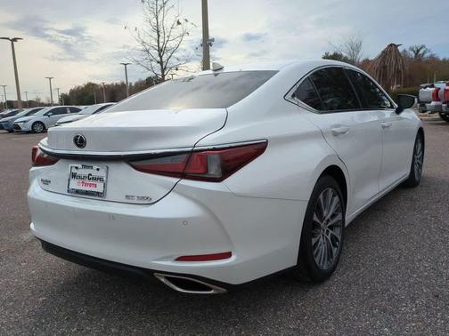 2019 Lexus ES 350 Base