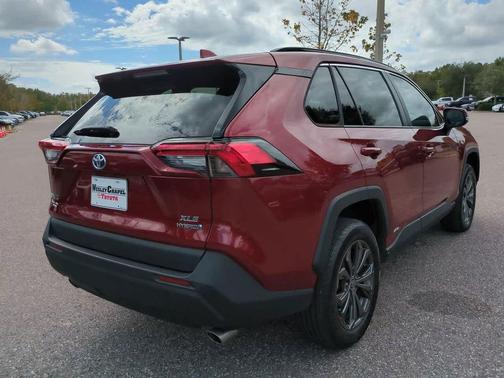 2023 Toyota RAV4 Hybrid XLE Premium