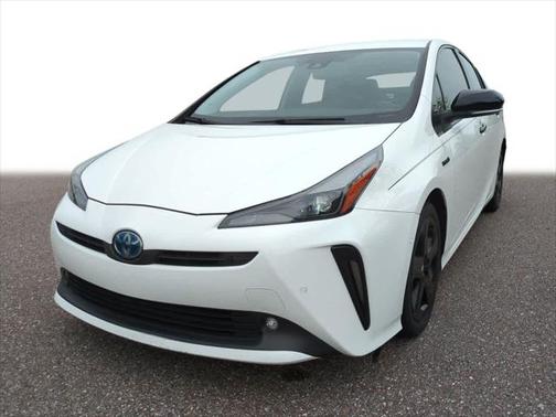 2022 Toyota Prius L