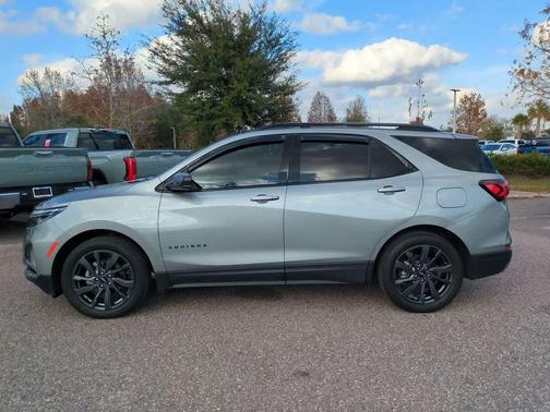 2023 Chevrolet Equinox FWD RS