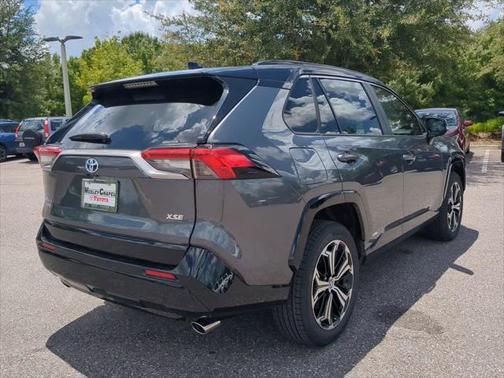 2025 Toyota RAV4 Hybrid SE