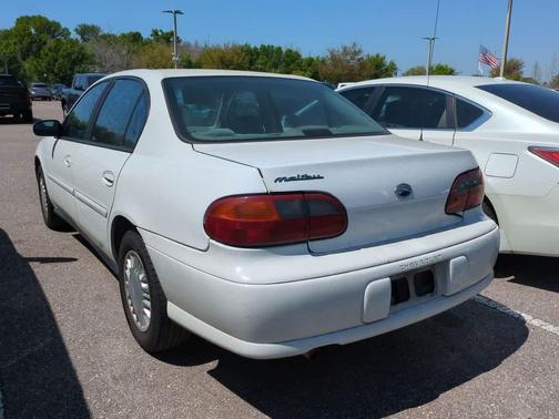 2003 Chevrolet Malibu Base