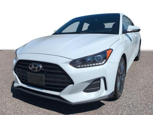 2019 Hyundai Veloster 2
