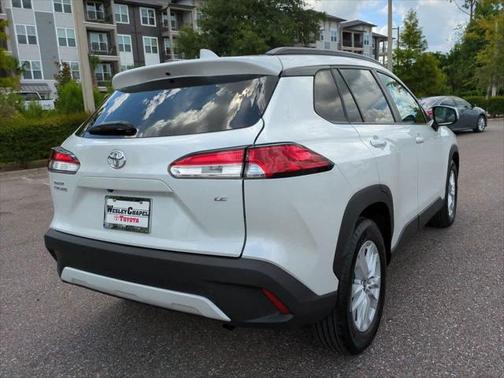 2024 Toyota Corolla Cross LE