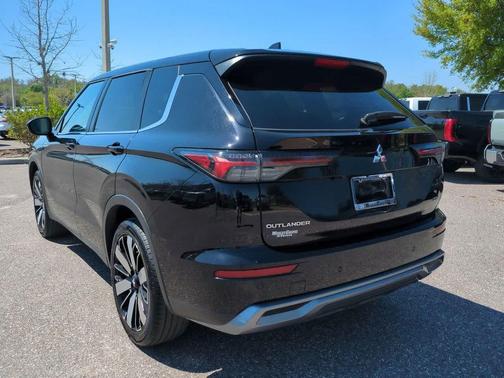 2025 Mitsubishi Outlander SE 2.5 S-AWC