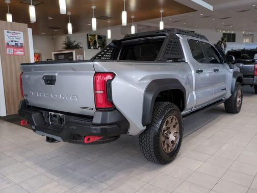 2025 Toyota Tacoma Hybrid Trailhunter
