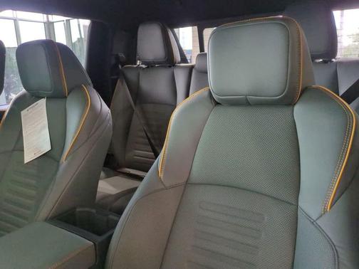 2025 Toyota Tacoma Hybrid Trailhunter