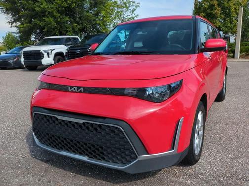 2023 Kia Soul LX