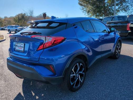 2018 Toyota C-HR XLE Premium