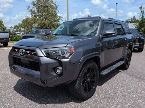 Magnetic Gray Metallic 2022 Toyota 4Runner SR5 Premium
