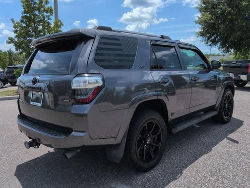 Magnetic Gray Metallic 2022 Toyota 4Runner SR5 Premium