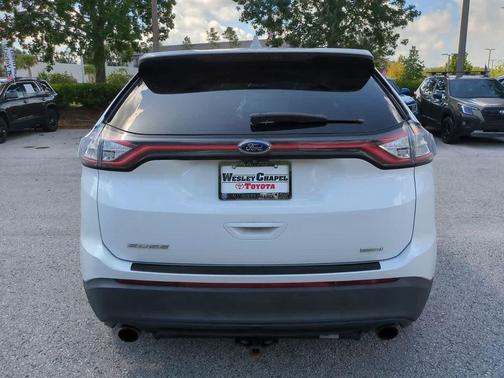 2016 Ford Edge SE