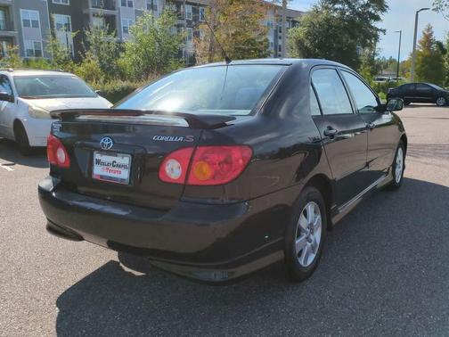2004 Toyota Corolla S
