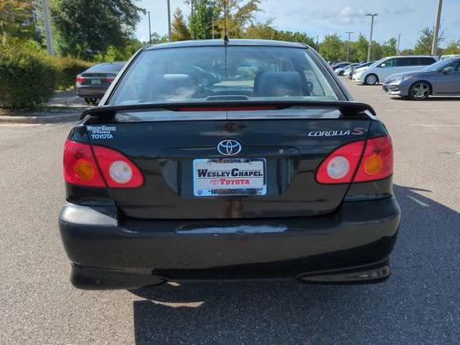 2004 Toyota Corolla S