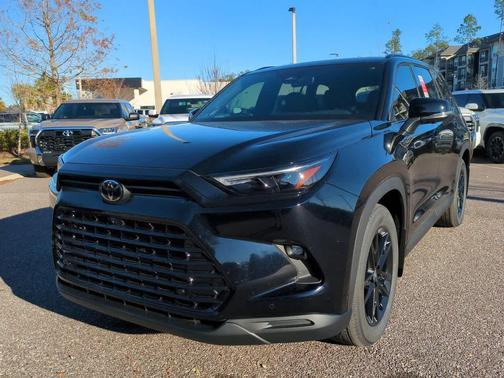 2026 Toyota Highlander Hybrid Base