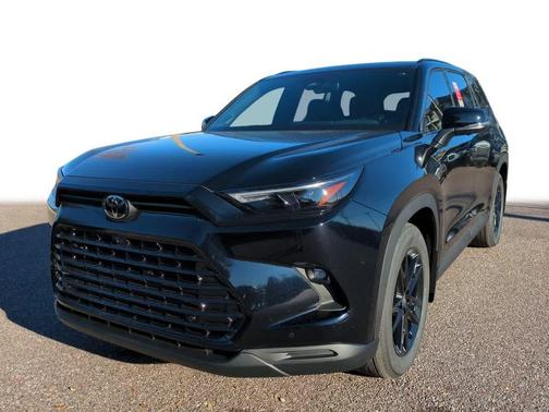 2026 Toyota Highlander Hybrid Base