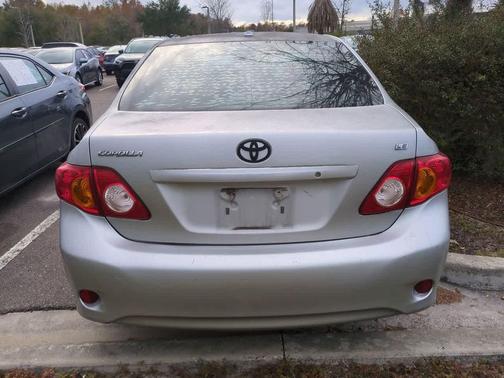 2010 Toyota Corolla LE