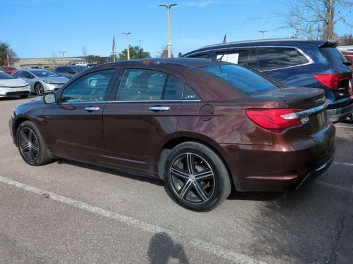 2012 Chrysler 200 Limited