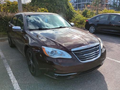 2012 Chrysler 200 Limited