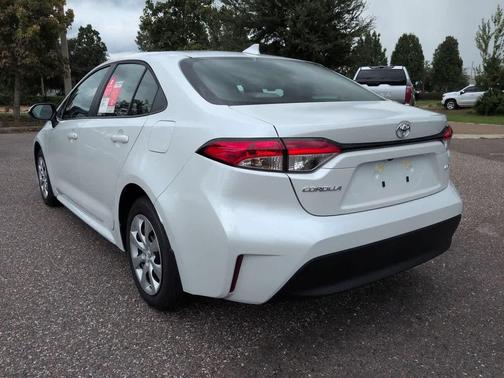 Wind Chill Pearl 2027 Toyota Corolla LE
