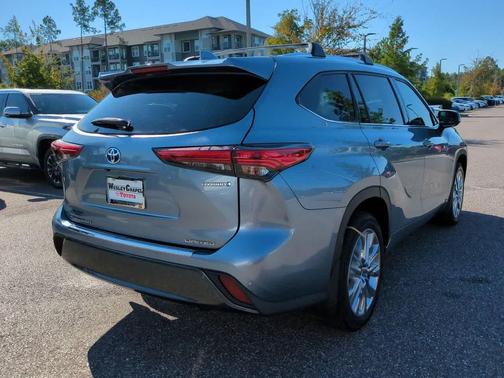 2021 Toyota Highlander Hybrid Limited