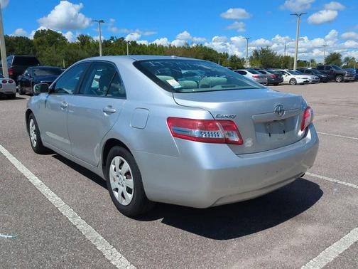 2010 Toyota Camry LE