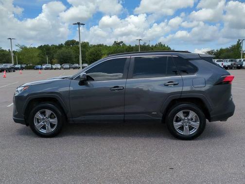 2024 Toyota RAV4 Hybrid LE